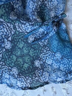 Zac & Rachel Top (never worn)